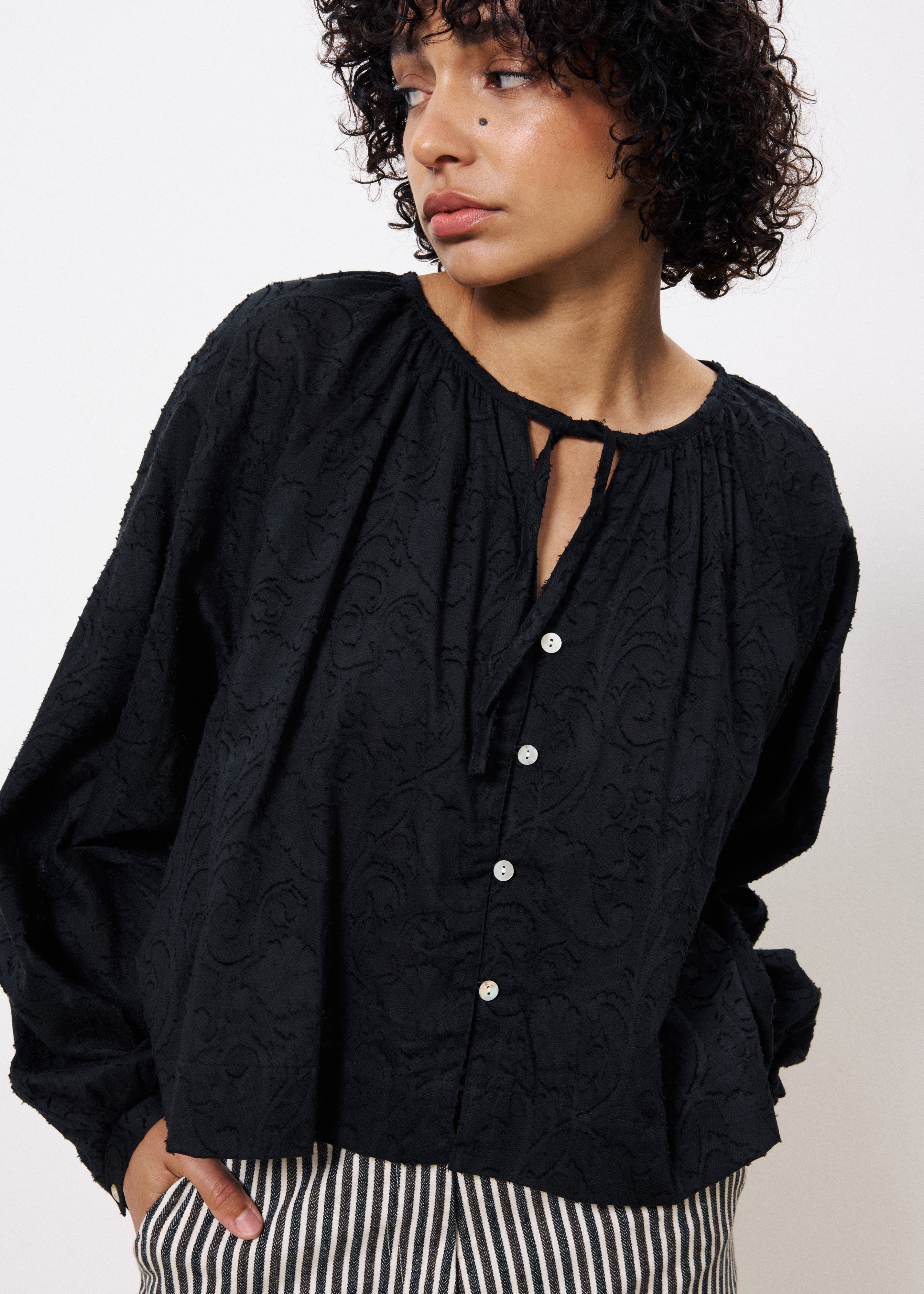 Cedella Shirt Black